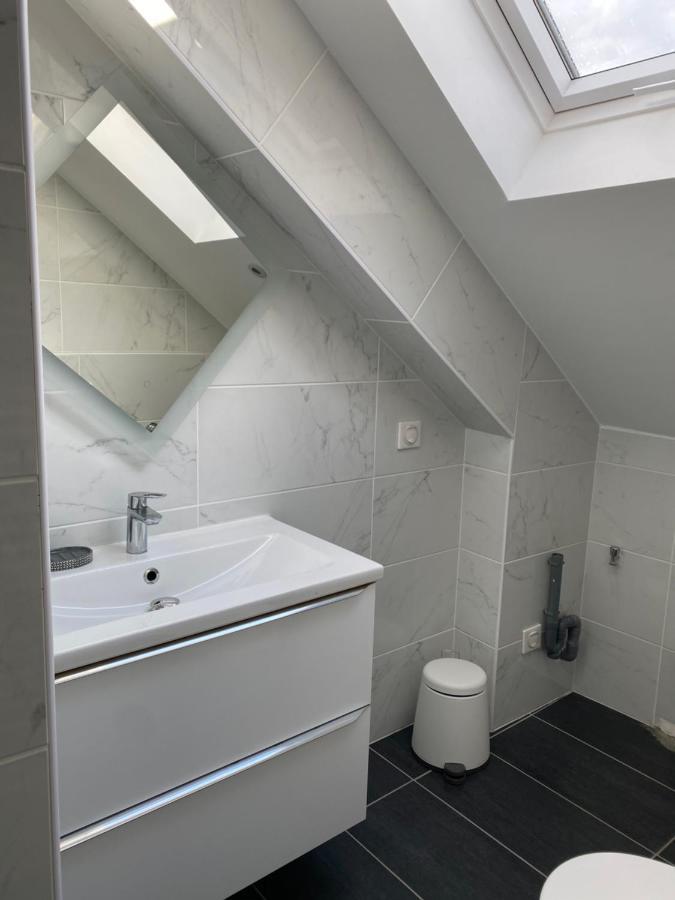 Les Rives Saint Symphorien, Appartements Meubles Longeville-les-Metz Εξωτερικό φωτογραφία